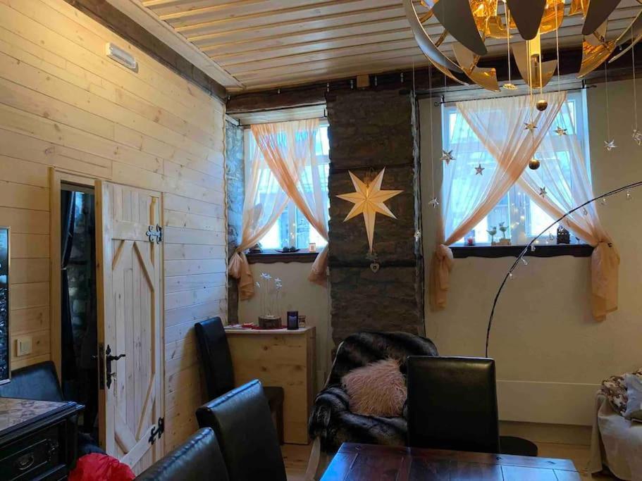 Eskiz - Our Stone Home Tsjepelare Buitenkant foto